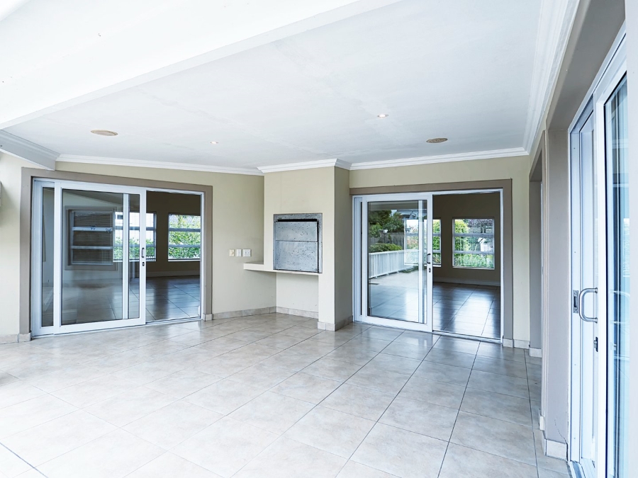 3 Bedroom Property for Sale in Hunters Estate Western Cape